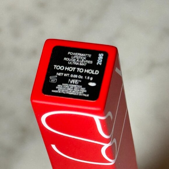 NARS Powermatte Lipstick | 133 Too Hot to Hold (maple red) | NEW MAKEUP - Picture 2 of 3